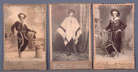 Fotografas GAUCHOS (Cabinet portrait) 1890, tres fotgrafos diferentes de Bs.As. 13 x 18