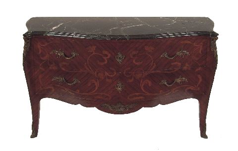 Cmoda estilo Luis XV. tapa de mrmol c. 1900