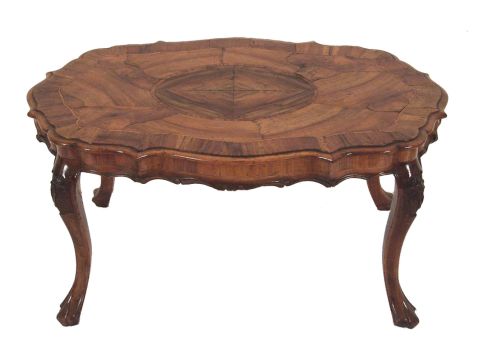Mesa  baja Rococo, oval