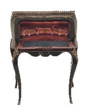 Tahan, Secretaire Louis Phillipe firmado
