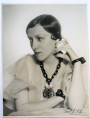 BERTA SINGERMAN, Fotografa artstica de gran tamao, firmada por fotgrafo de la Habana, ao 1937.