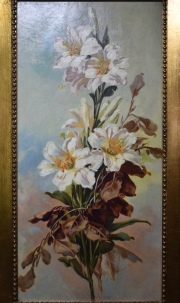 M. R. de La Ini (?). Vaso con flores. M. leo sobre tela 70 x 34 cm.