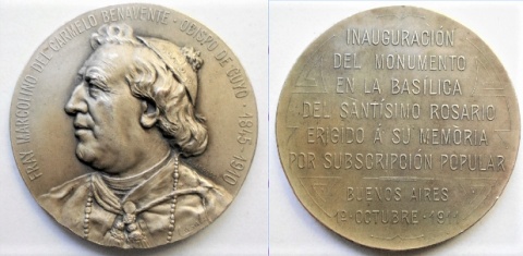 Medalln al Obispo de Cuyo.