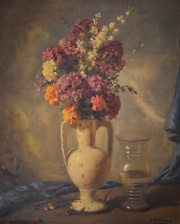 Jarro con flores y botelln. Oleo firmado J.A. Viana. Restaurado. Mide: 80 x 64 cm.