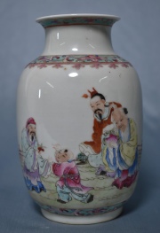 Vaso chino porcelana, etiqueta de 'Al celeste imperio'