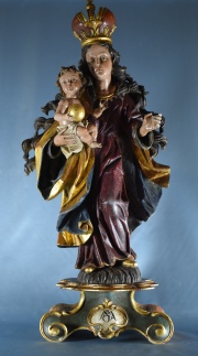 Virgen y el nio. Talla de madera policromada. Escuela centro-europea. Siglo XIX.