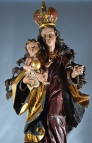 Virgen y el nio. Talla de madera policromada. Escuela centro-europea. Siglo XIX.