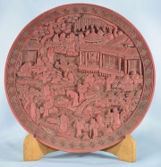 Plato de laca china roja, Dimetro: 22 cm.