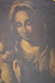 ESCUELA DE BERNARDO STROZZI IL CAPPUCCINO, Virgen y el Nio, leo sobre tela. Desperfectos. Mide: 101 x 76 cm.