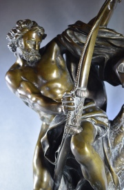 JACQUES BOUSSEAU, ULISES, ESCULTURA de bronce de 47,5 cm. CON PEDESTAL de mrmol de 117 cm. 2 PIEZAS.