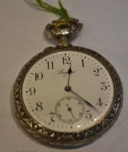 Reloj de bolsillo Longines. Dimetro: 4,6 cm.