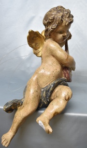 Angel con Mandolina, talla de madera policrfomada. Alto: 56 cm.